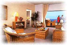 Royal Sea Cliff Resort, interior - Hawaii condos