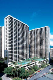 waikiki banyan exterior